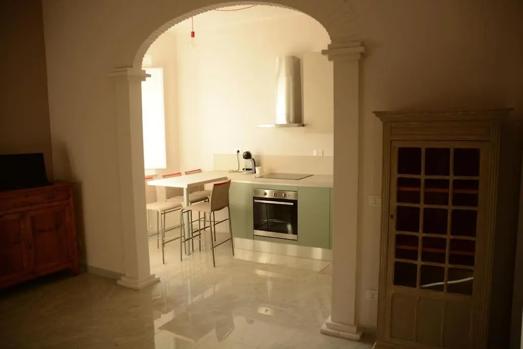 Apartment Giglio E Tulipani - Appartamento In Centro Con Splendidi Affacci Lucca